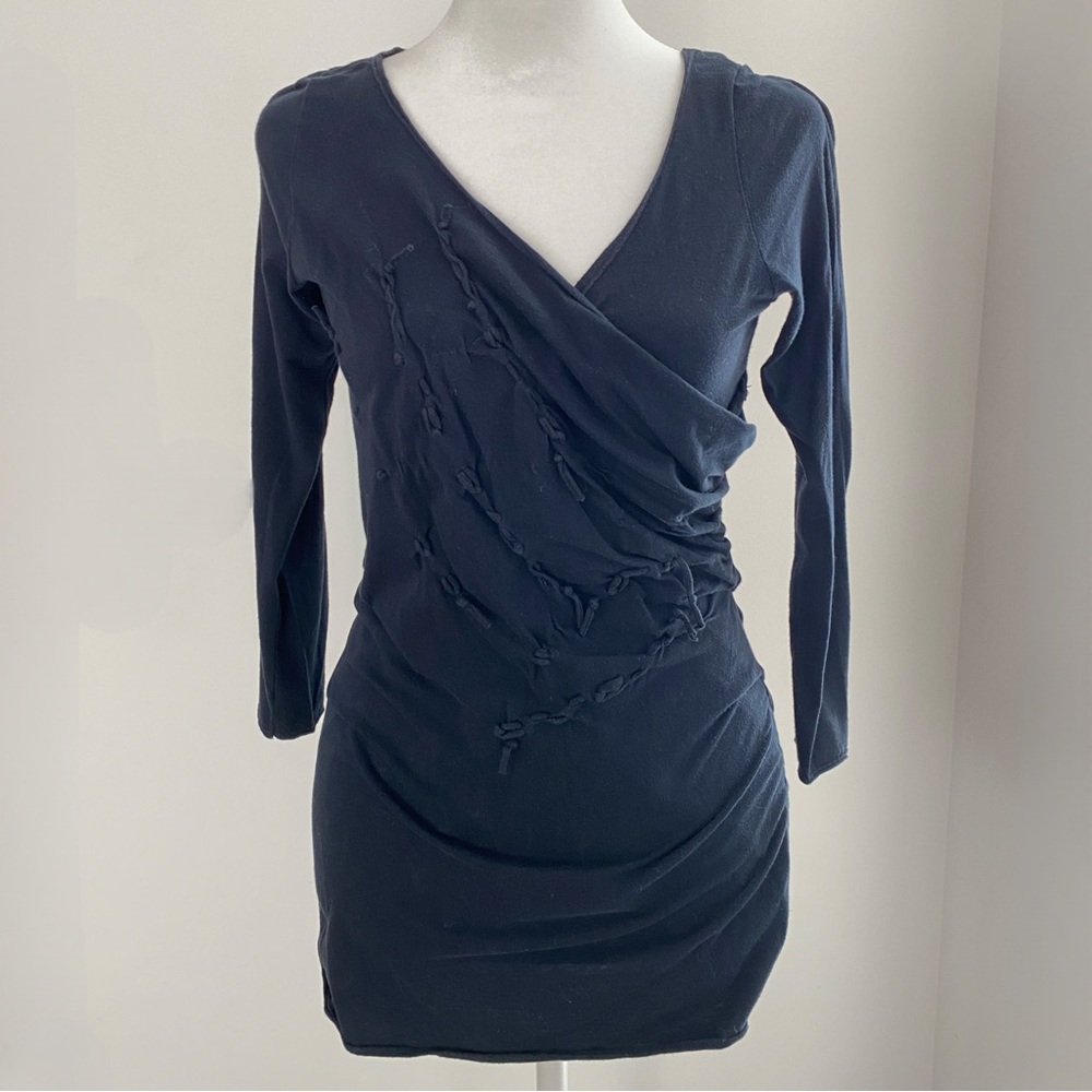 Soft and Lightweight Form Fitting 3/4 Sleeve Max Studio Top
